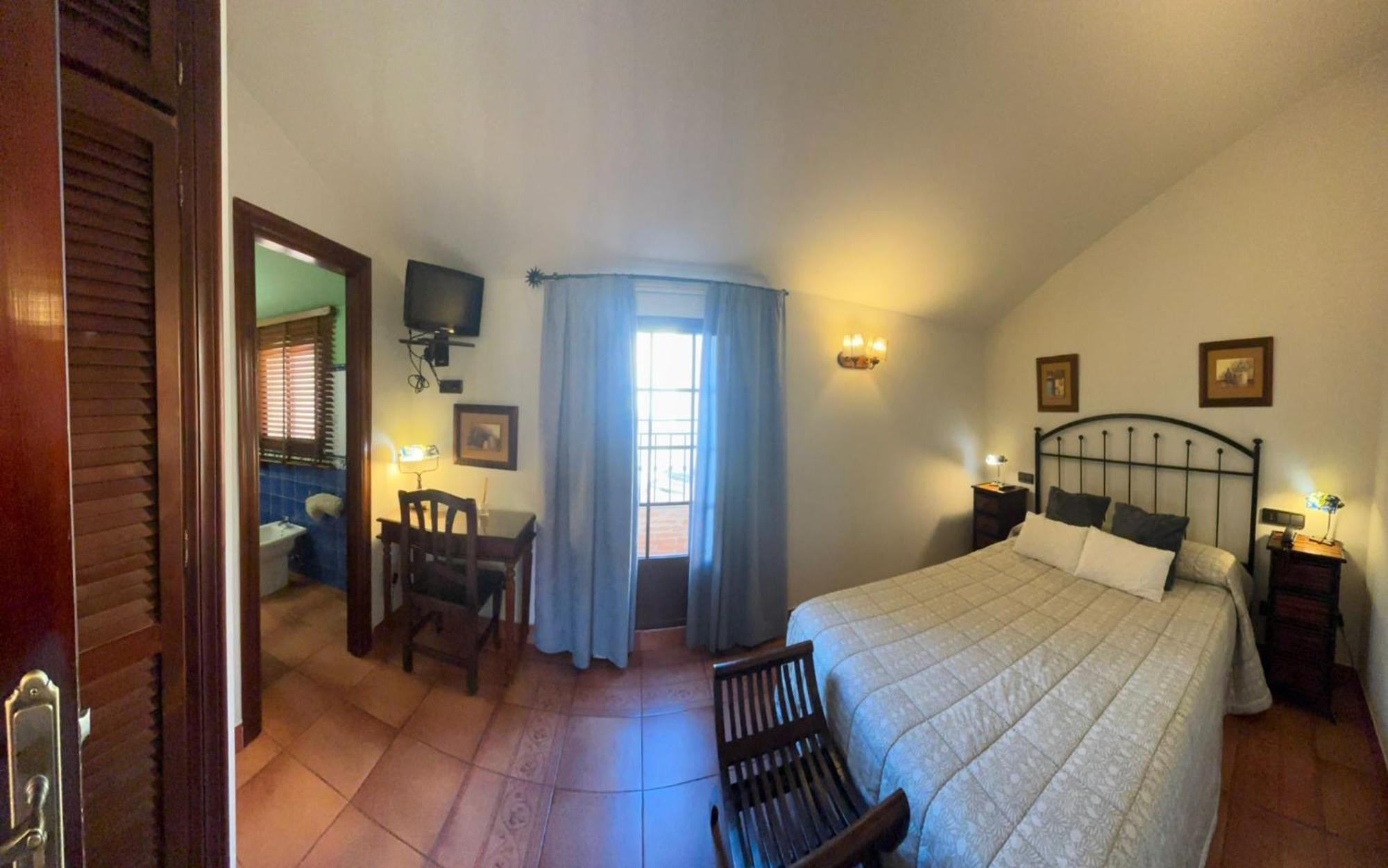 Hotel Baviera Linares  Luaran gambar